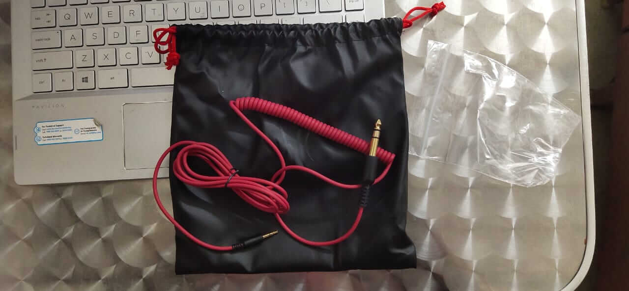 Stereo Headphones with Deep Bass